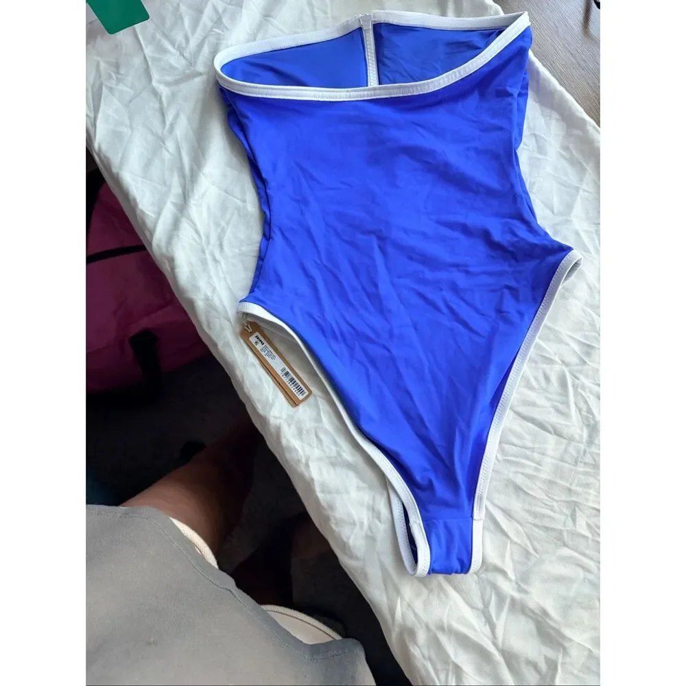 SKIMS Sporty Strapless One Piece Swimsuit Cobalt Size XS Zip Front Style OP-BRF